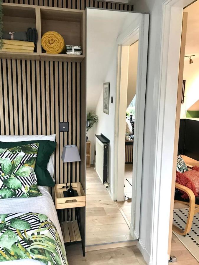 The Morningside Apartment Charming Stylish Apartment In The Centre Of Innerleithen Exterior foto
